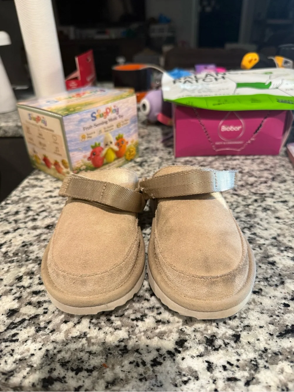 UGG Kids Suede Walker Shoes in Tan and Cream